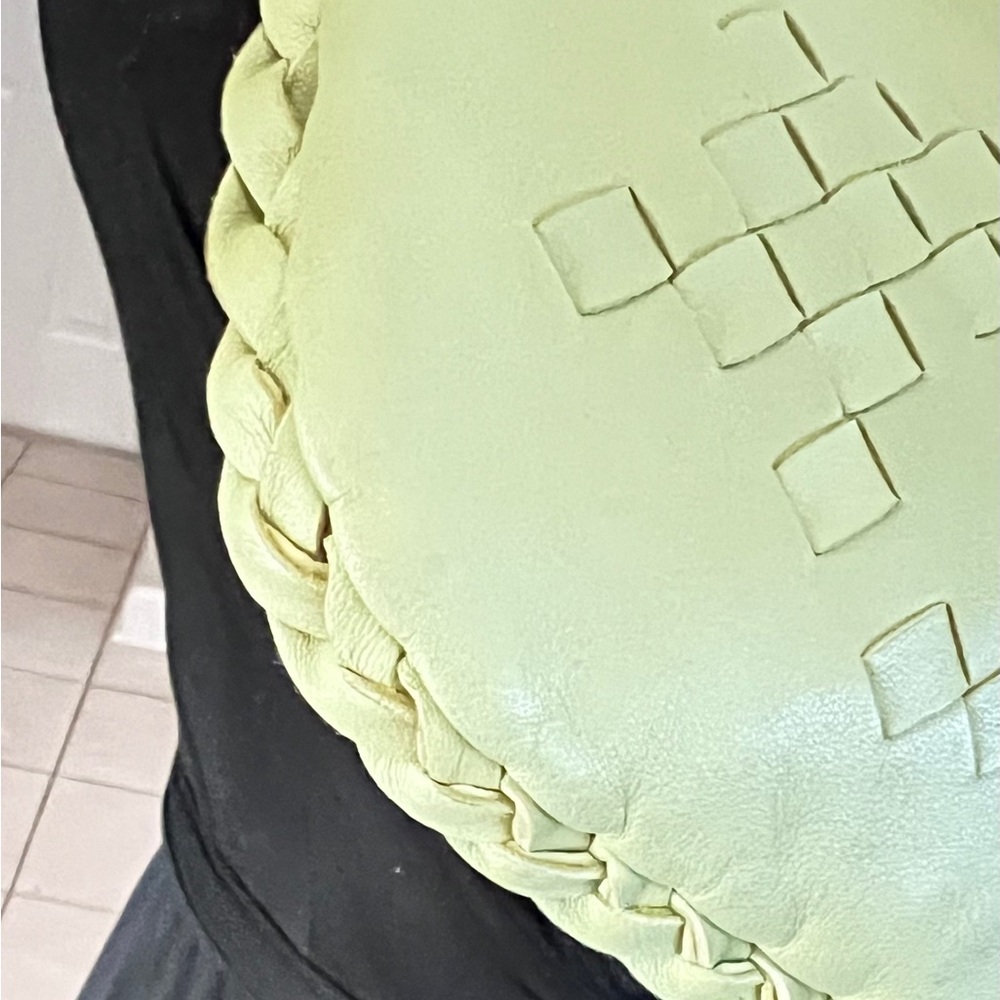 Bottega Veneta Green Textured Hobo Bag with dust bag. - Picture 5 of 14